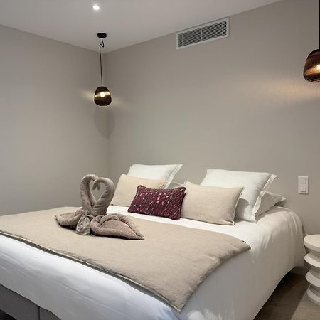 Hotel Confidentiel Le Grecale เปียนอตอลี-กัลดาเรโล ภายนอก รูปภาพ