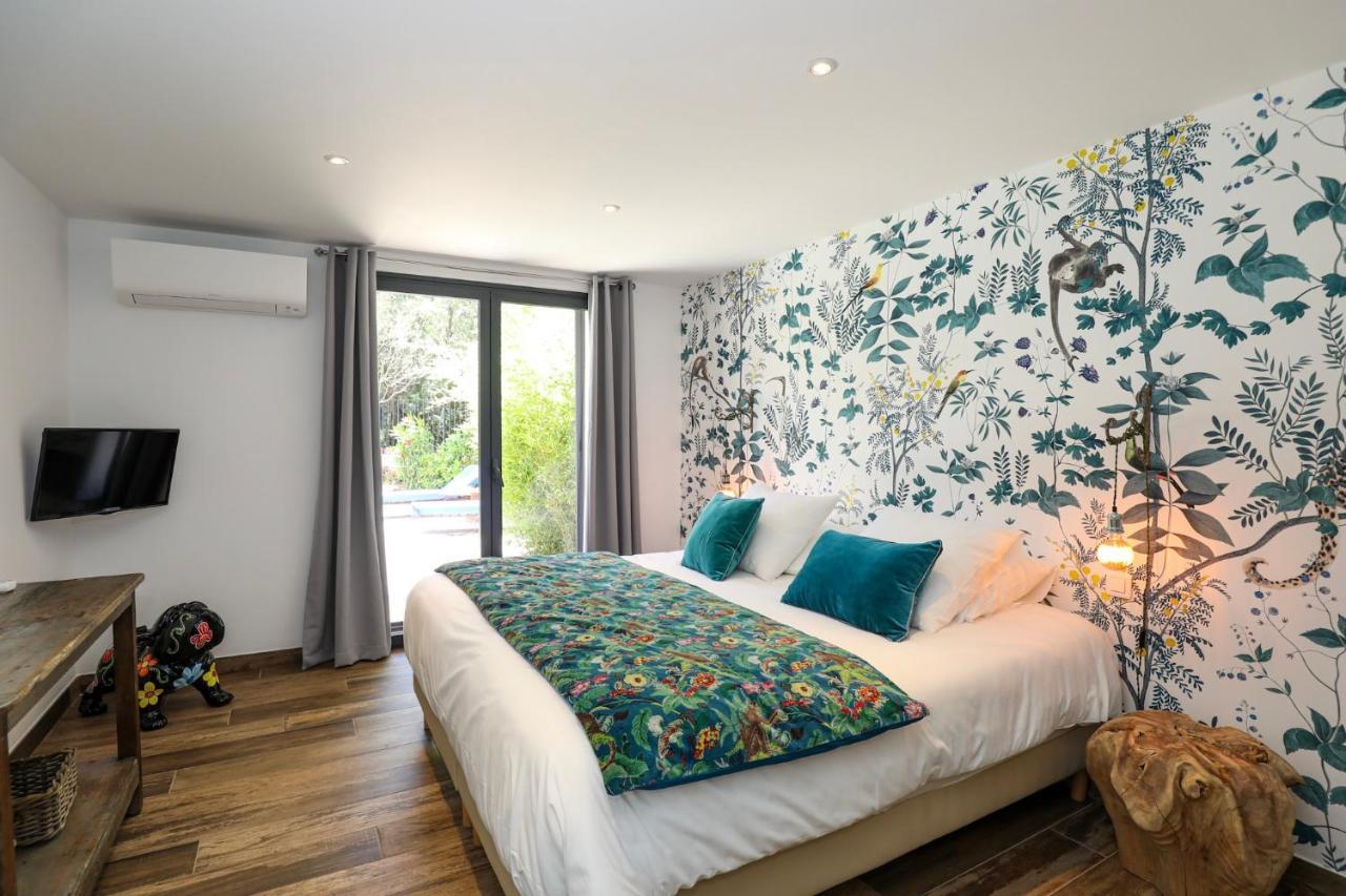 Hotel Confidentiel Le Grecale เปียนอตอลี-กัลดาเรโล ภายนอก รูปภาพ