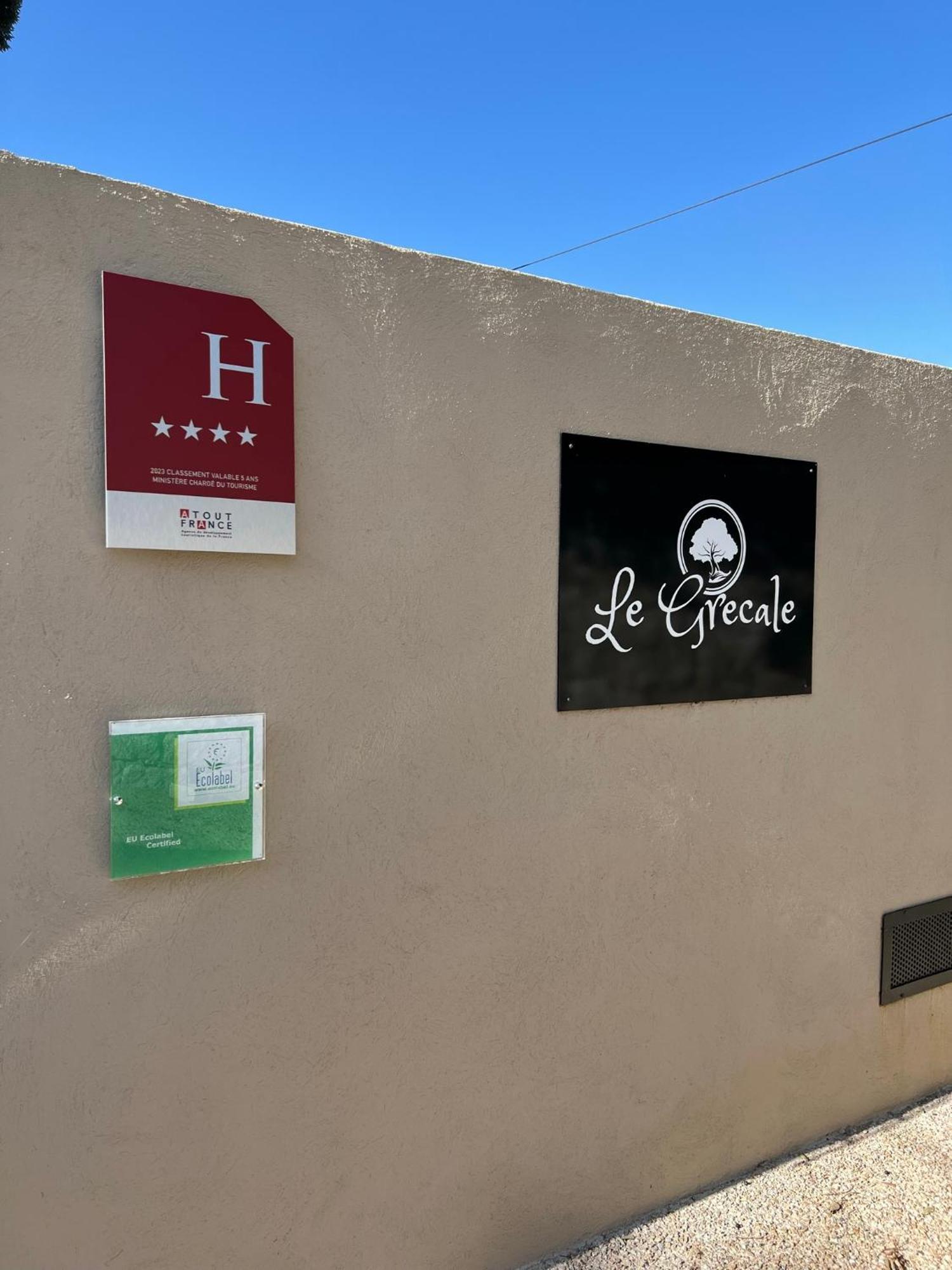 Hotel Confidentiel Le Grecale เปียนอตอลี-กัลดาเรโล ภายนอก รูปภาพ