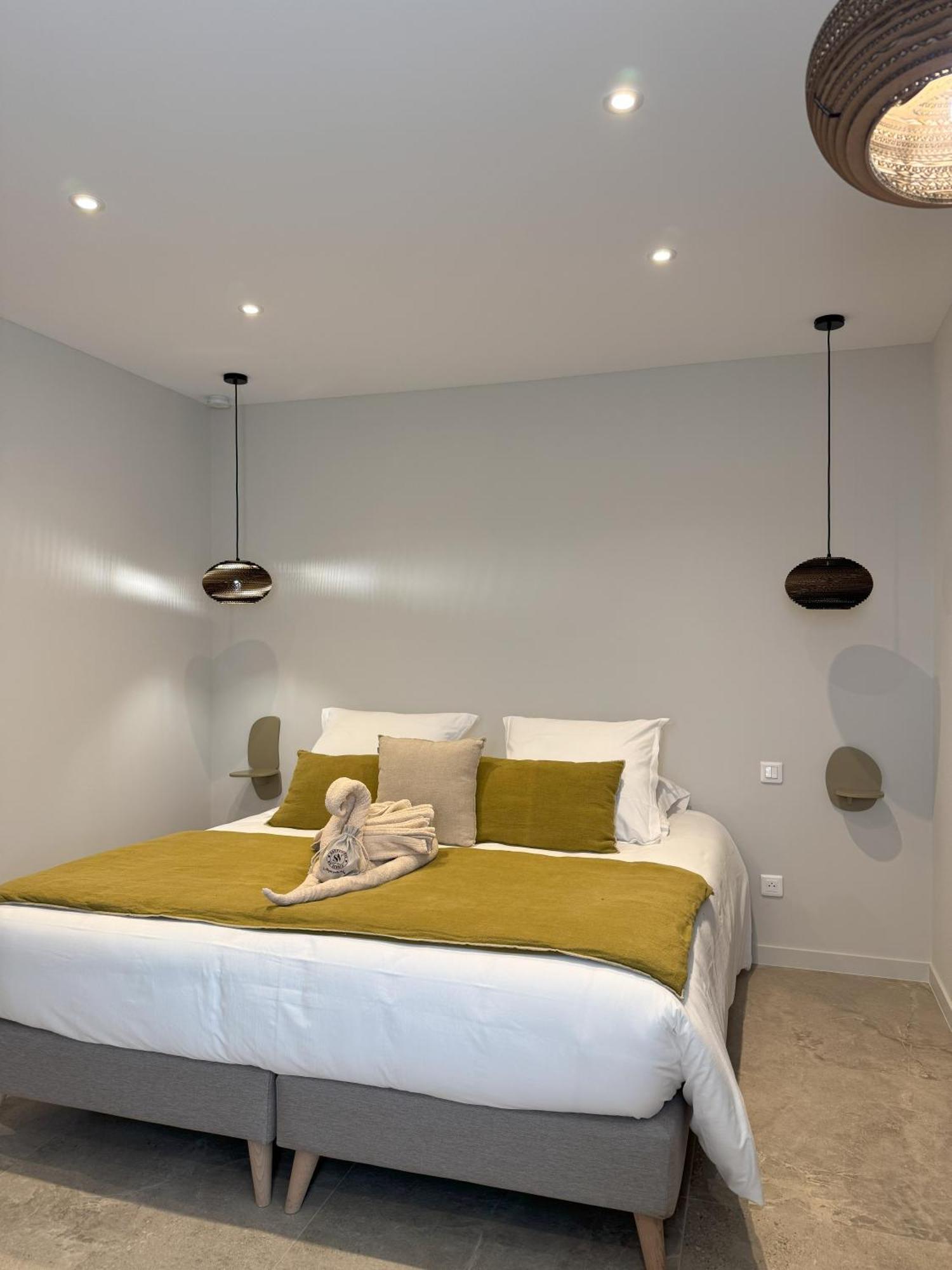 Hotel Confidentiel Le Grecale เปียนอตอลี-กัลดาเรโล ภายนอก รูปภาพ