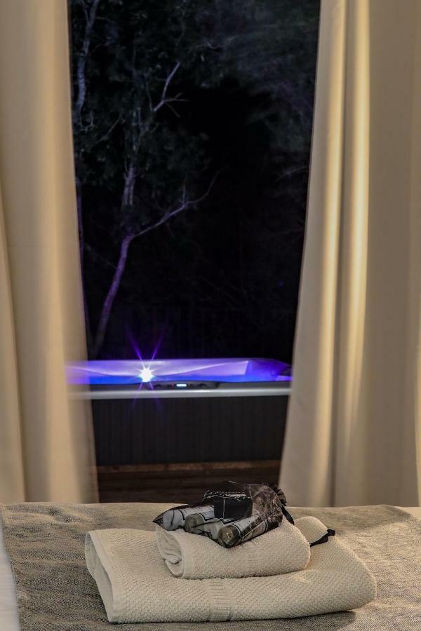 Hotel Confidentiel Le Grecale เปียนอตอลี-กัลดาเรโล ภายนอก รูปภาพ